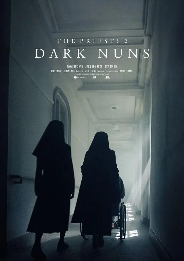 Song Hye Kyo trở thành nữ tu trừ tà trong The Priests 2: Dark Nuns - Ảnh 1.