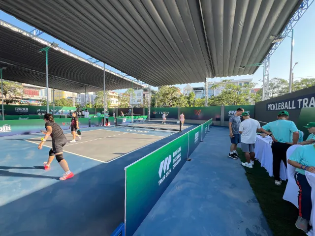 Sôi động trước giờ khai mạc giải đấu Pickleball toàn quốc tại TP Hạ Long - Ảnh 3.