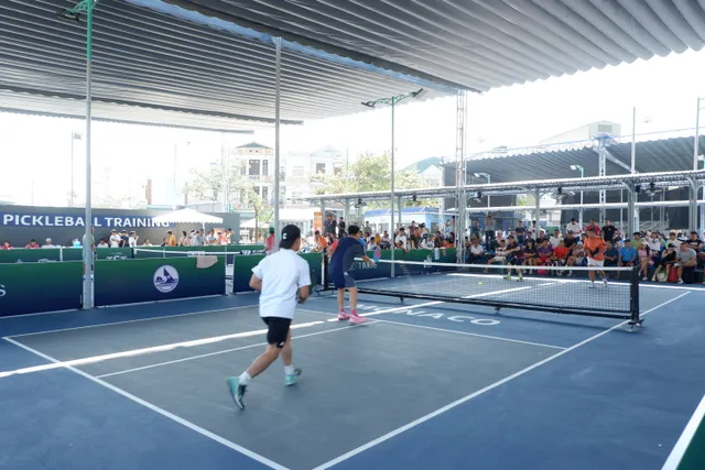 Giải Pickleball Challenger 2024 - VVP Tour tại TP Hạ Long thu hút đông khán giả - Ảnh 2.