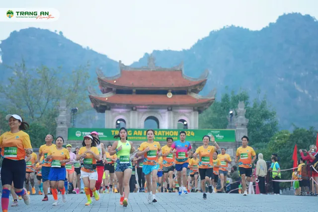 Hơn 5.000 vận động viên tranh tài tại Trang An Marathon 2024 - Ảnh 4.