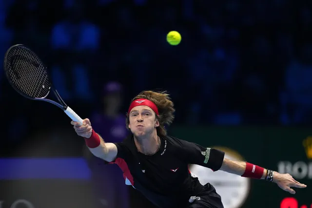 Alexander Zverev khởi đầu thuận lợi tại ATP Finals - Ảnh 1.