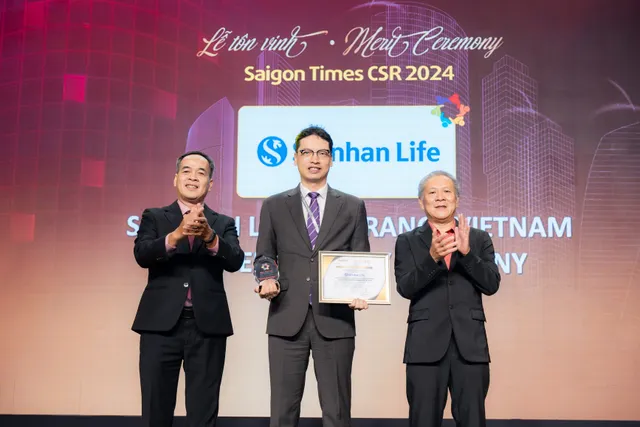 Shinhan Life Việt Nam được vinh danh  doanh nghiệp vì cộng đồng - Saigon Times CSR 2024 - Ảnh 1.