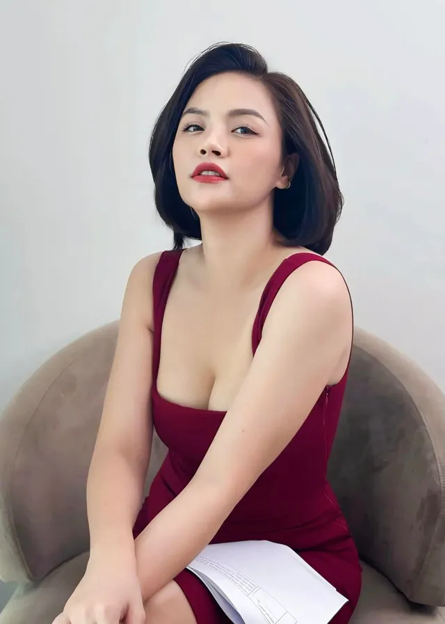  Thu Quỳnh quyến rũ, Kỳ Duyên tâm sự sau khi dừng chân tại top 30 Miss Universe - Ảnh 1.