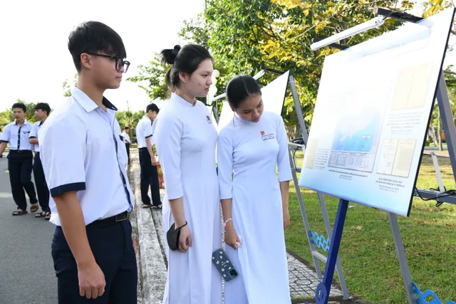 Triển lãm Hoàng Sa, Trường Sa – Biển, đảo thiêng liêng - Ảnh 9.