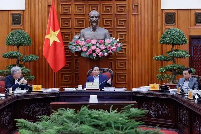 Thủ tướng Phạm Minh Chính: Xây dựng hệ thống đường sắt đô thị tại Hà Nội và Thành phố Hồ Chí Minh theo hướng hiện đại - Ảnh 2.