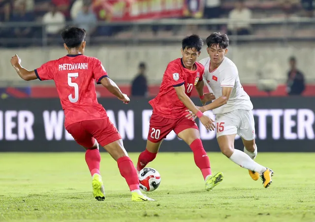 ASEAN Cup 2024: ĐT Lào 1-4 ĐT Việt Nam: Chiến thắng đầu tiên cho thầy trò HLV Kim Sang-sik - Ảnh 5.