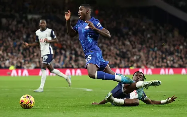 Chelsea hạ Tottenham nghẹt thở: Những ngôi sao nào tỏa sáng, ai là điểm tối? - Ảnh 2.