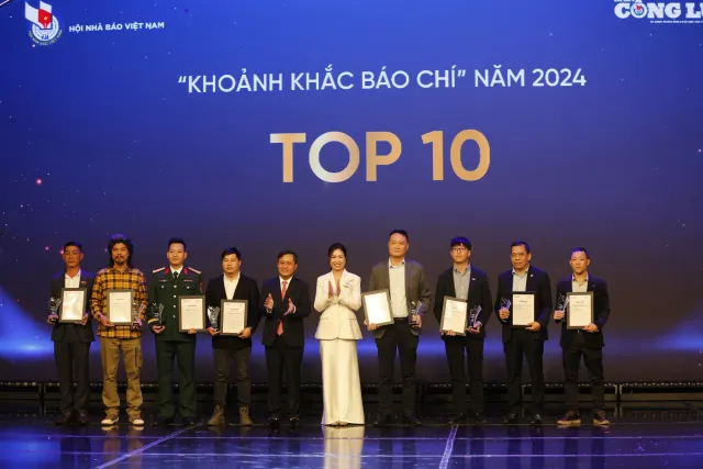 Winners of the 6th Press Moment Photography Contest honored - Ảnh 9.