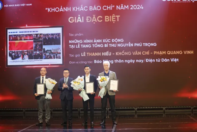 Winners of the 6th Press Moment Photography Contest honored - Ảnh 5.