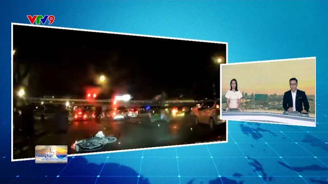 Camera giao thông: Xe ô tô va trúng xe máy rồi bỏ đi luôn