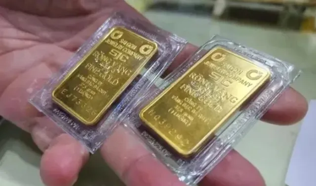 Giá vàng trong nước và thế giới lao dốc mạnh