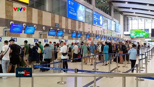 Nhiều đường bay từ TP Hồ Chí Minh cháy vé cao điểm Tết Ất Tỵ