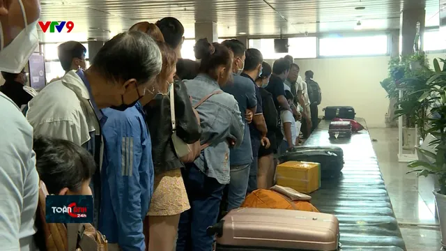 Cục Hàng không đề nghị tăng cường xe buýt đi/đến sân bay dịp Tết