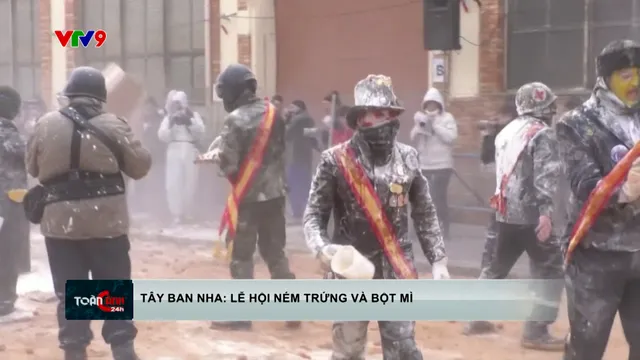 Lễ hội chọi trứng và bột mì ở Tây Ban Nha
