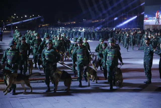 3,000 Artists, Performers, and Soldiers Rehearse for “The Historical Path” - Ảnh 13.