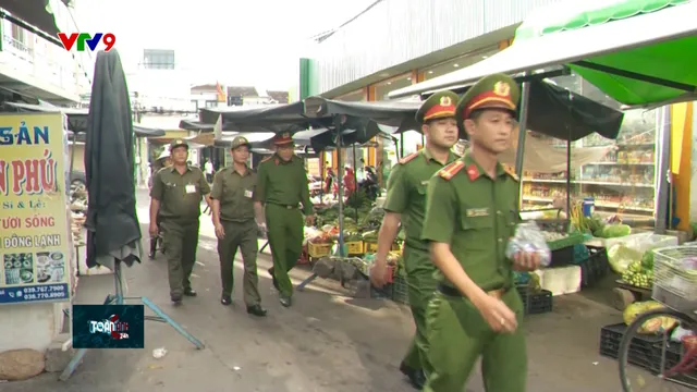 Móc khoá an ninh- phòng ngừa trộm cắp ở chợ cuối năm