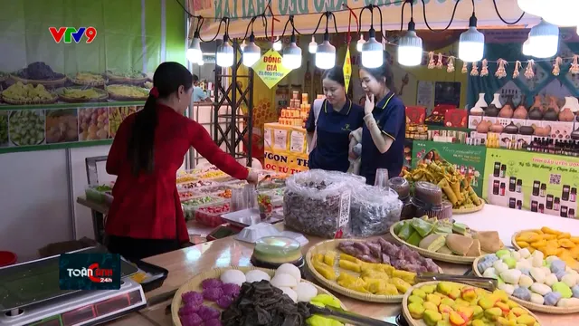 TP. Hồ Chí Minh chi gần 1.000 tỉ đồng chăm lo Tết cho người lao động