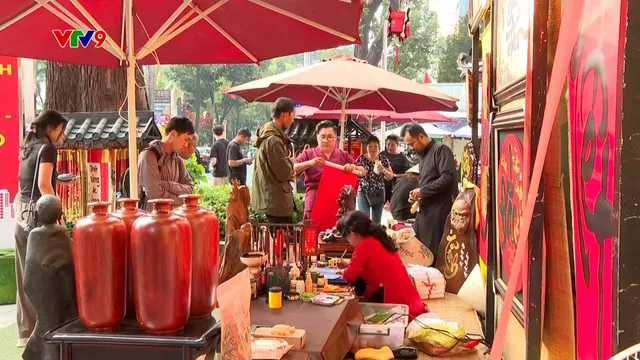 Lễ hội Tết Việt, Phố Ông Đồ thu hút người dân Thành phố Hồ Chí Minh