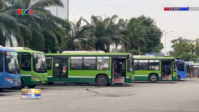 TP. Hồ Chí Minh tăng cường xử lý "Xe dù, bến cóc"