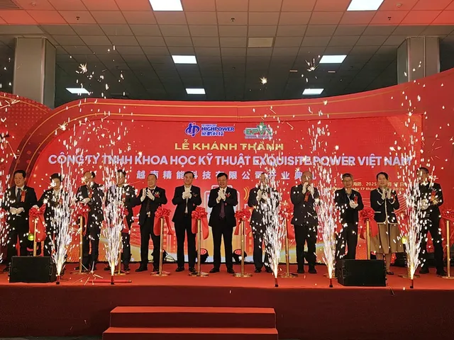 Khánh thành dự án hệ thống lắp pin vốn đầu tư 20 triệu USD tại Hải Phòng