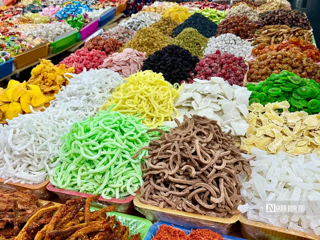Cẩn trọng với mứt Tết "3 không" tràn lan trên thị trường dịp cận Tết