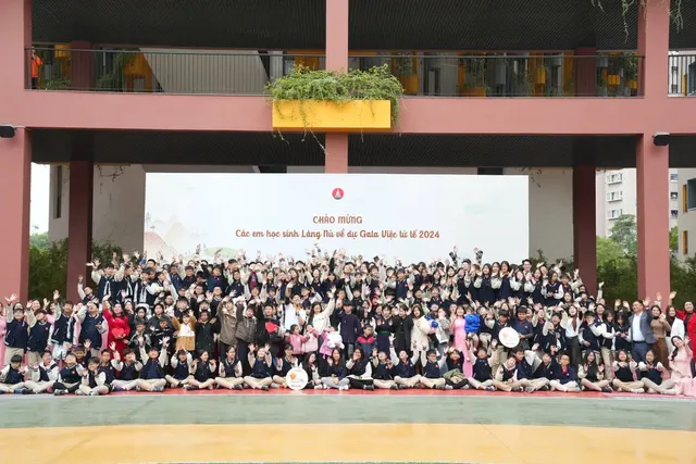 Kind Deeds Bus Trip Tet 2025: 22 Lang Nu Children  Enjoy Spring in Hanoi - Ảnh 10.