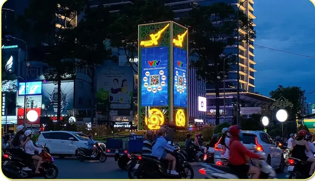 Faster Access to the New Version of VTVgo from Multiple Outdoor LED Screens - Ảnh 6.