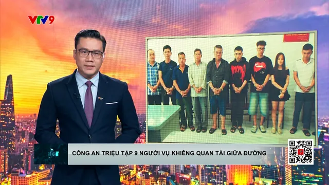 Công an triệu tập 9 người vụ khiêng quan tài giữa đường