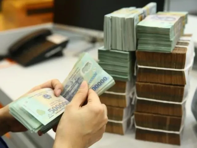 Lãi suất tiết kiệm ngày 7/3: Nhiều ngân hàng đã rời mốc lãi suất 6%/năm