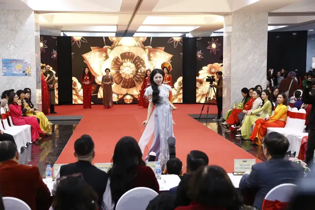 Graceful VTV Radiant at the Celebration of the 115th International Women’s Day on March 8 - Ảnh 10.
