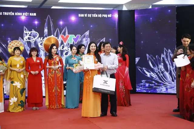 Graceful VTV Radiant at the Celebration of the 115th International Women’s Day on March 8 - Ảnh 6.