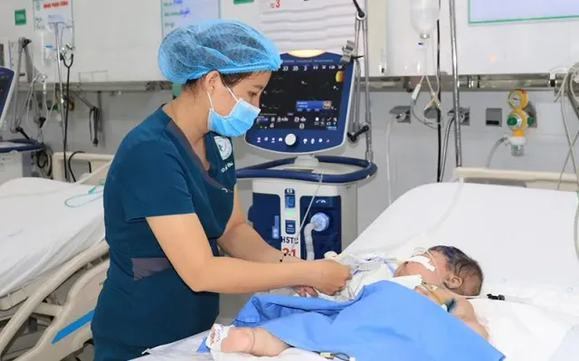 Cả nước ghi nhận hơn 42.400 ca nghi sởi, 5 trường hợp tử vong liên quan đến sởi