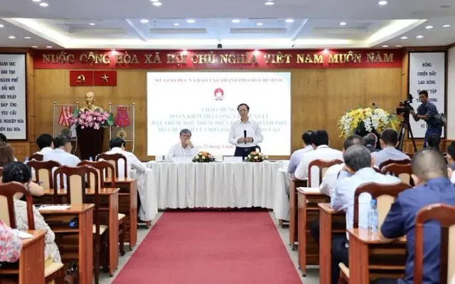 Kiên quyết với dạy thêm, học thêm tràn lan, để đến với giáo dục thấy hạnh phúc
