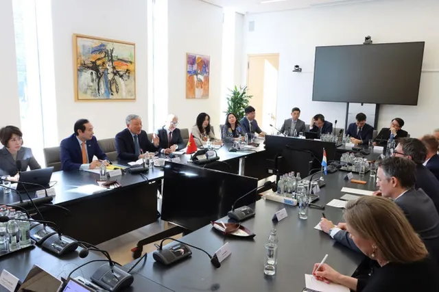 Vietnam, Luxembourg step up cooperation for development of int’l financial centres - Ảnh 1.