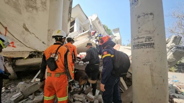Rescue Team from Vietnam’s Ministry of Public Security begins rescue operations - Ảnh 5.