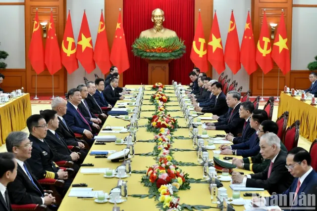 Vietnam, China issue joint statement  - Ảnh 1.
