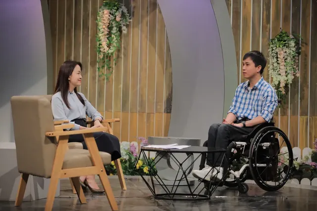 Station of Love: From Paralysis to a Master’s Degree – The Story of a Man Born in the 80s - Ảnh 3.