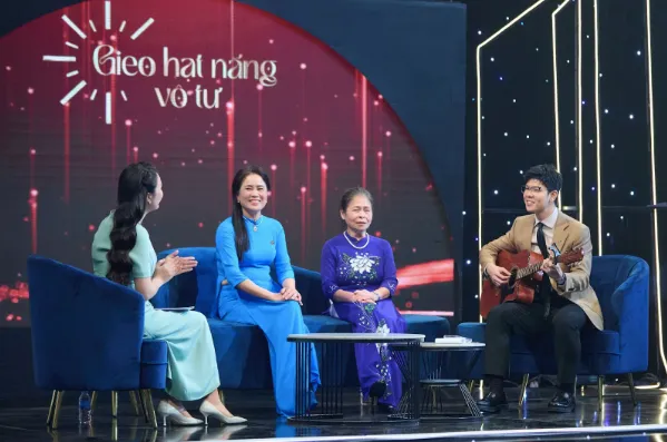 Kind Deeds in April: “Sowing Selfless Sunlight” – Spreading Compassion and Humanity - Ảnh 1.