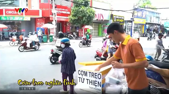Thành phố ấm áp tình người - Số 37/2025: Cơm treo nghĩa tình