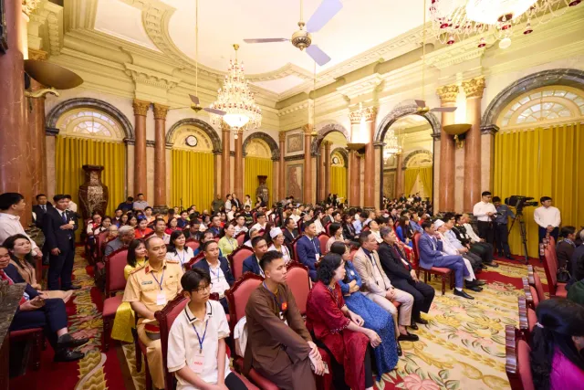 VTV to Further  Invest  in Quality Content and Promoting Acts of Kindness Across Vietnam - Ảnh 10.