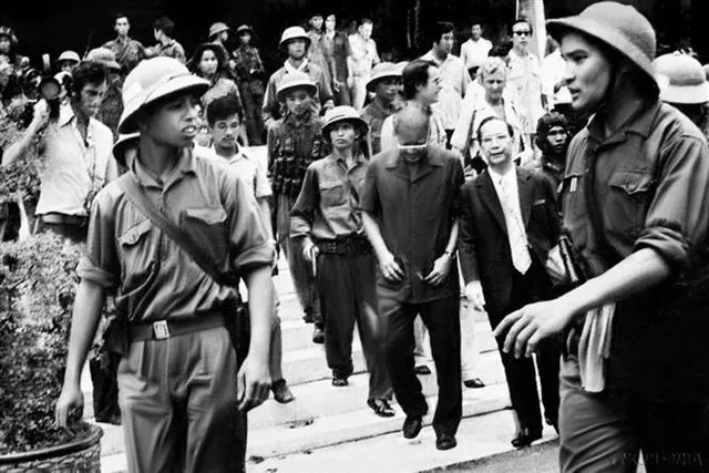 Vietnam is one, the Vietnamese people are one: Party chief  - Ảnh 2.