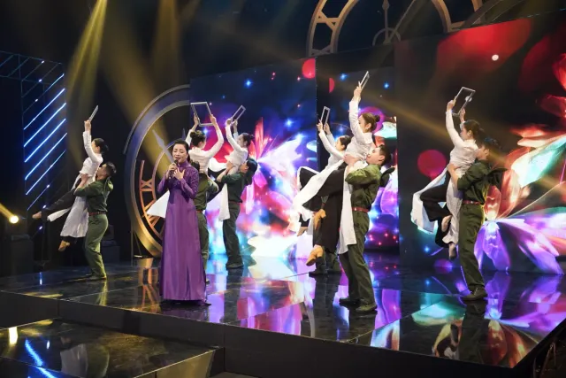 Time, oh Time! Telling a Story: “The Heart of a Soldier” Through Memories on Screen - Ảnh 3.