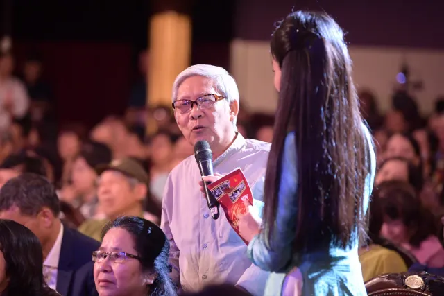 Triumphal Song: Reenacting the Jubilant Moment of Liberation - Ảnh 2.