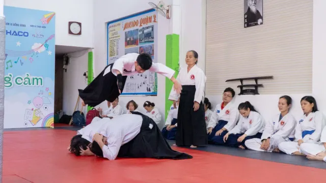 Kindness Bus Journey Heads to Ho Chi Minh City - Ảnh 12.