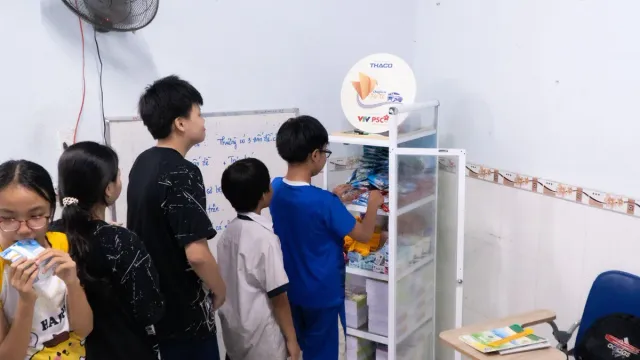 Kindness Bus Journey Heads to Ho Chi Minh City - Ảnh 10.