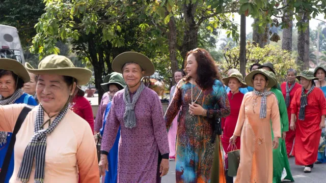 Kindness Bus Journey Heads to Ho Chi Minh City - Ảnh 5.