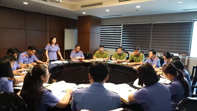 Prosecution - Supervision Dossier: A New Investigative Commentary Program on VTV1 - Ảnh 5.