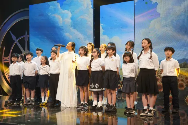 Time, oh Time! Telling a Story: “The Heart of a Soldier” Through Memories on Screen - Ảnh 2.