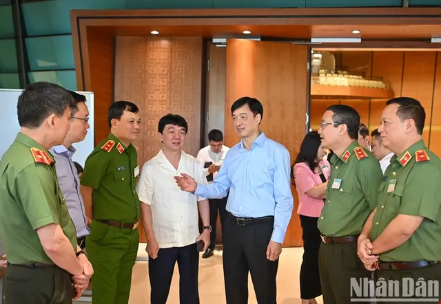 In Pictures: General Secretary To Lam delivers speech at national conference on Resolution of 11th plenum of the 13th Party Central Committee - Ảnh 8.