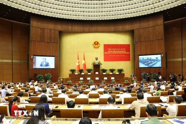 14th National Party Congresss draft documents more revolutionary, action-oriented, highly feasible: PM - Ảnh 1.